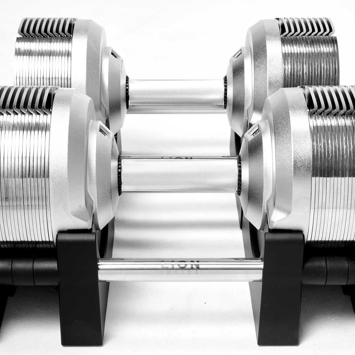 Sporter traint met dumbbell set 30–32,5 kg – verstelbare dumbbells voor homegym